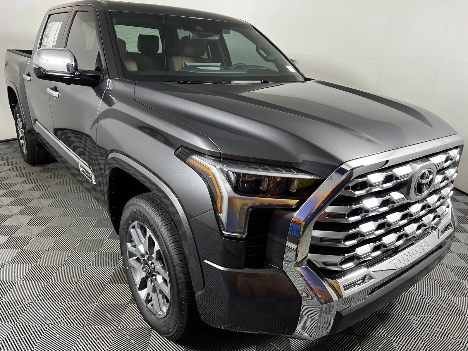 2026 Toyota Tundra 1794 Edition - Photo 3