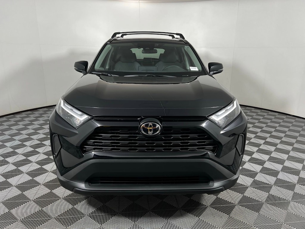 New 2025 Toyota RAV4 XLE XLE AWD SUV