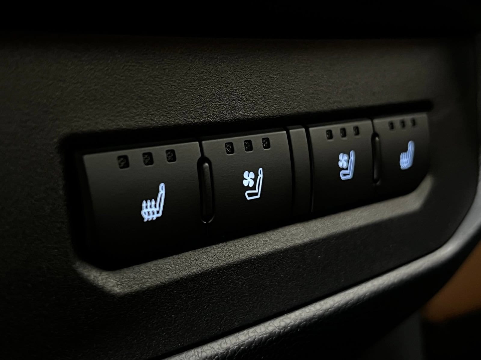 2026 Toyota Tundra 1794 Edition - Photo 25