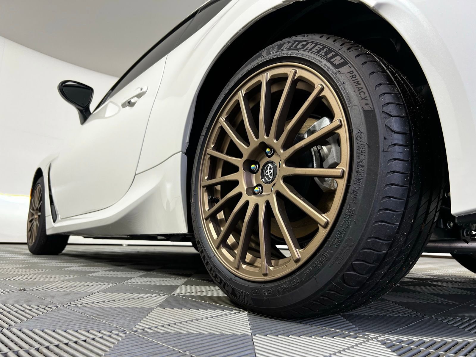 2025 Toyota GR86 Base - Photo 19