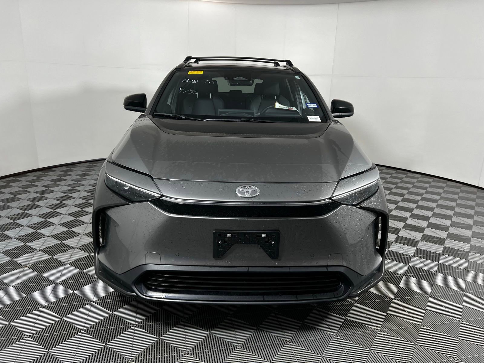 Used 2024 Toyota bZ4X XLE with VIN JTMAAAAA8RA033656 for sale in Memphis, TN