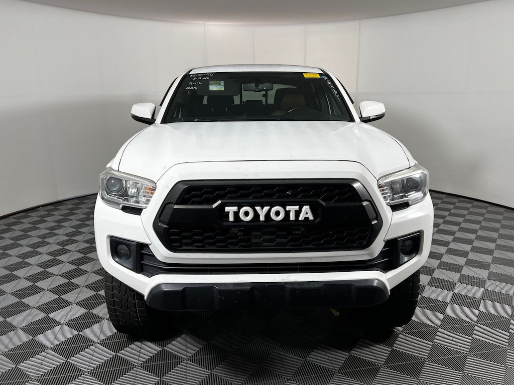 Used 2016 Toyota Tacoma TRD Off-Road Truck