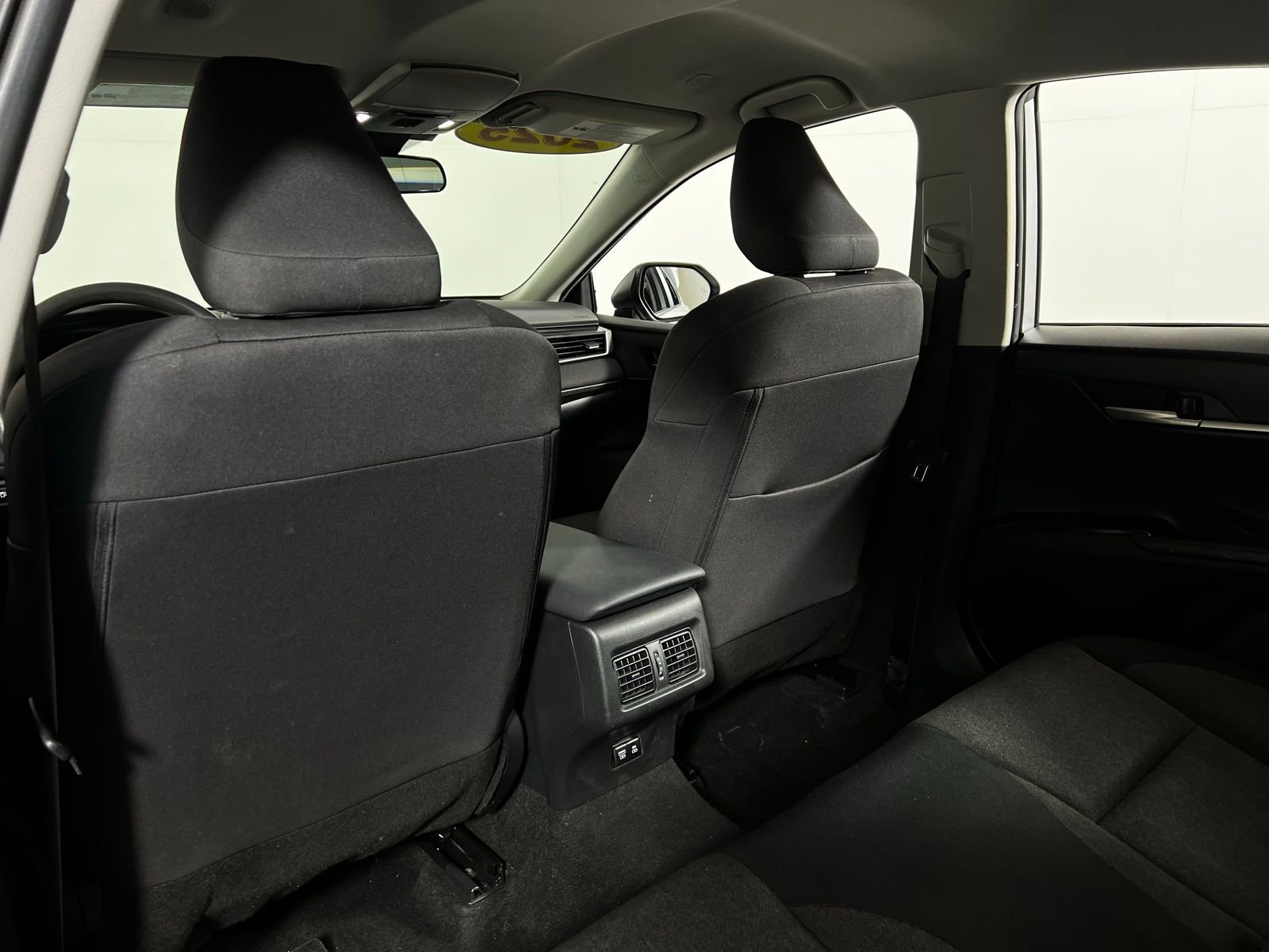 2025 Toyota Camry LE - Photo 20