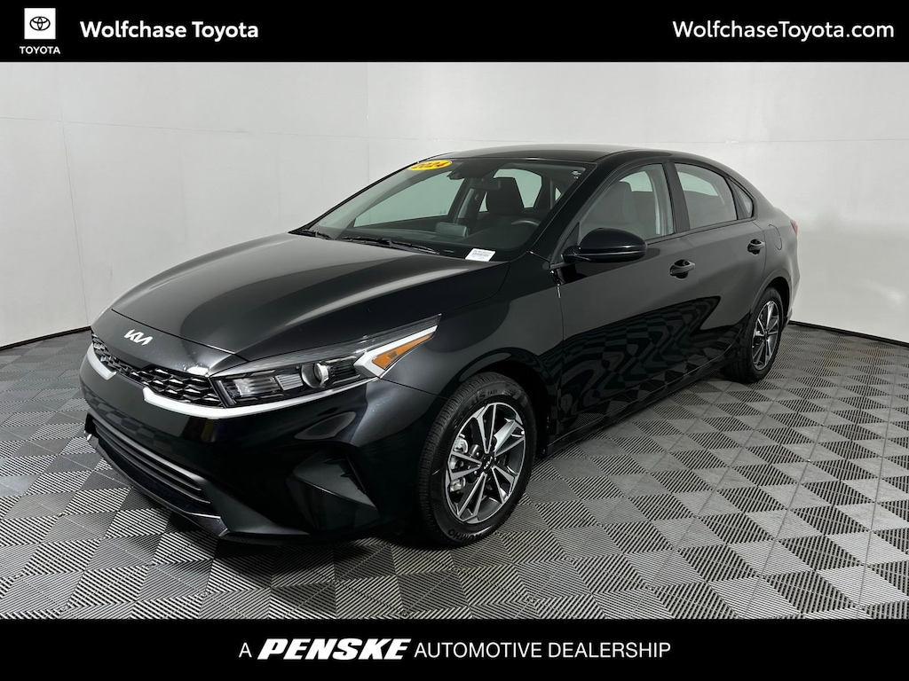 Used 2024 Kia Forte LXS Sedan