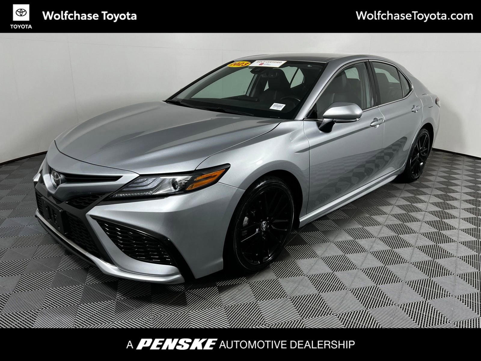 2023 Toyota Camry XSE's photo