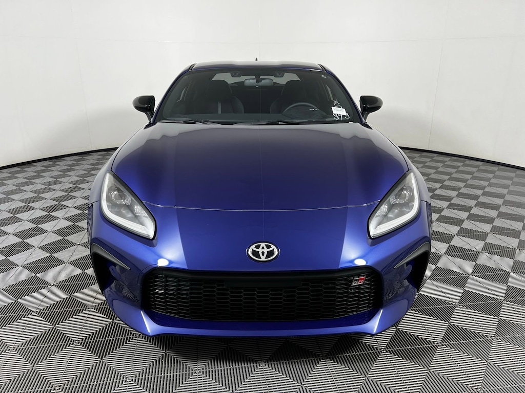 New 2025 Toyota GR86 Premium MT 2+2 COUPE 6 SPD M/T