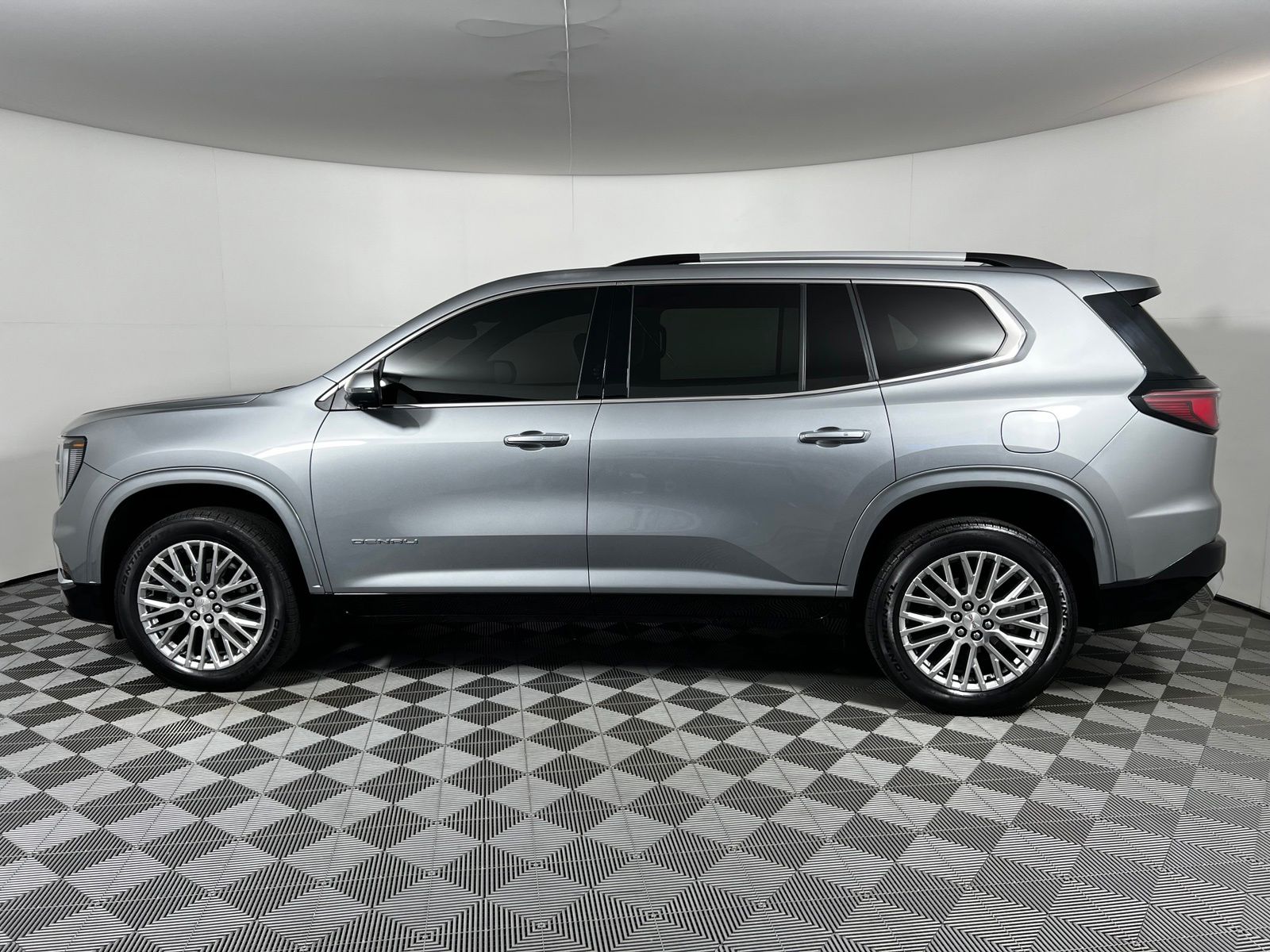 2024 GMC Acadia Denali - Photo 8