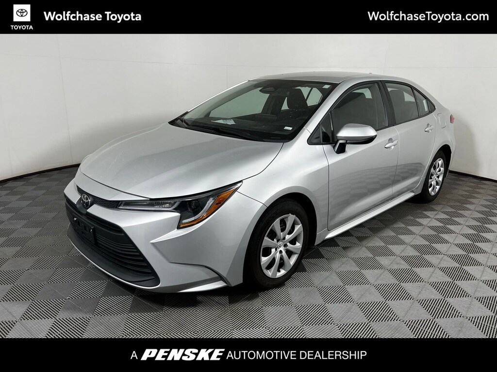 Used 2023 Toyota Corolla LE Sedan