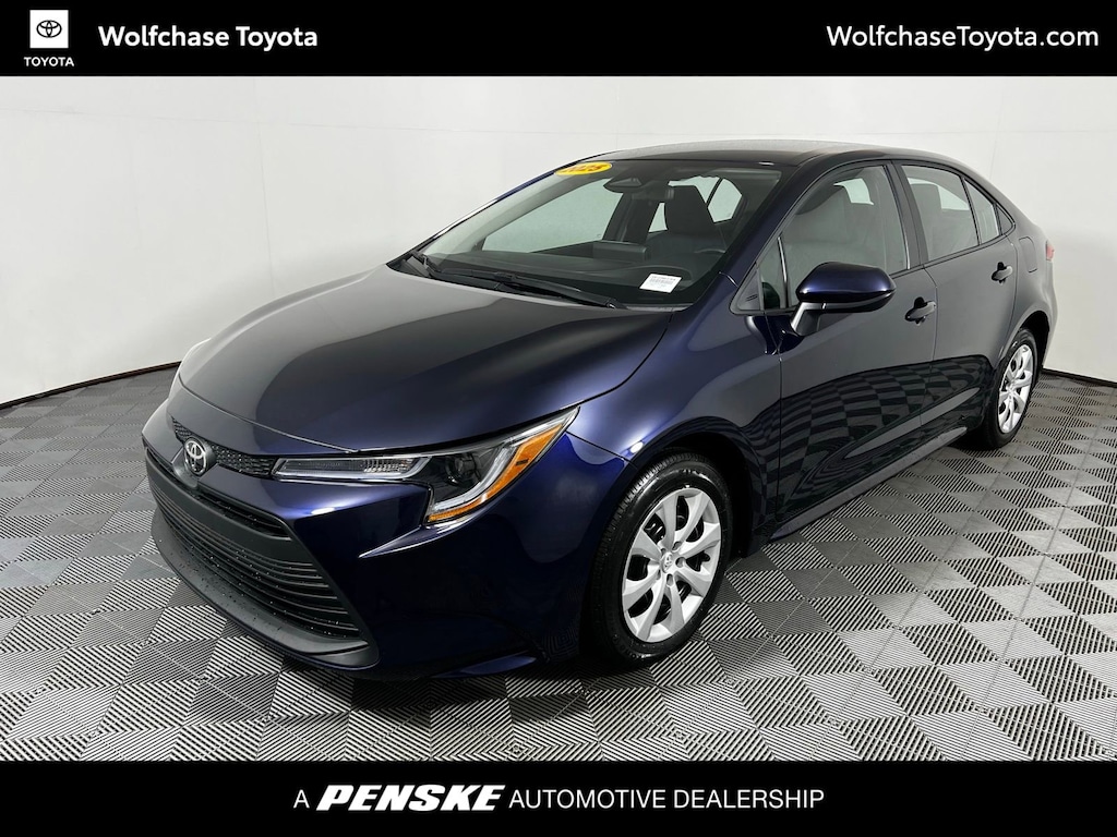 Used 2025 Toyota Corolla LE Sedan