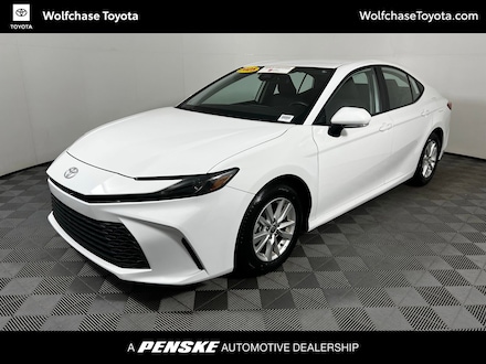 2025 Toyota Camry LE Sedan