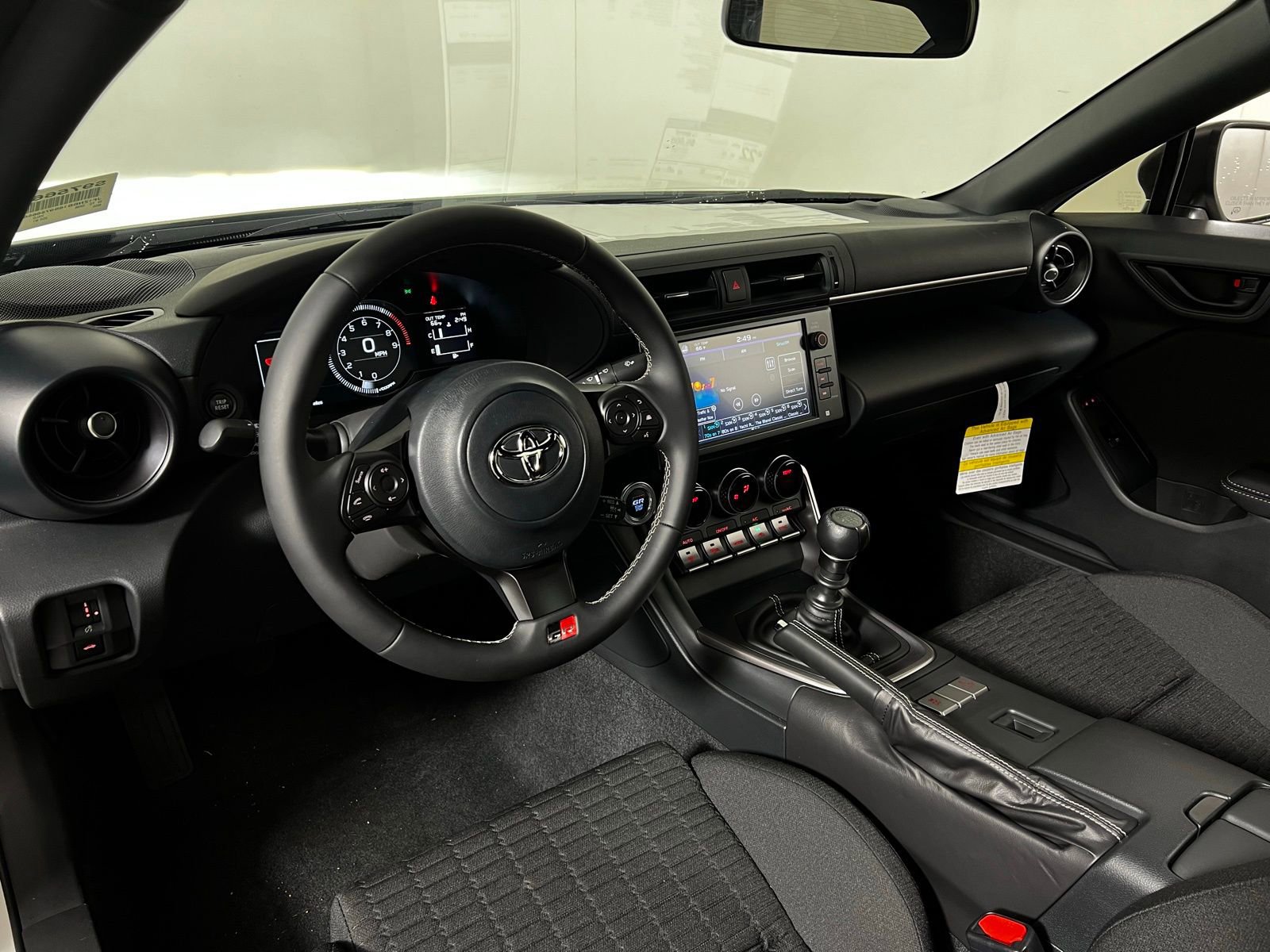 2025 Toyota GR86 Base - Photo 9