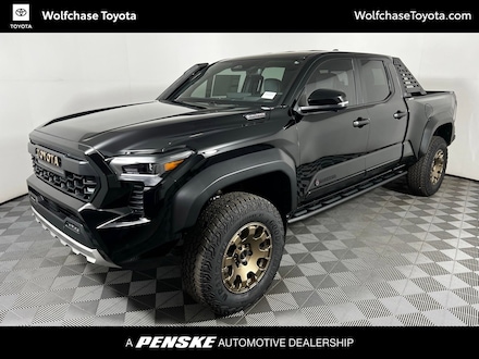 2026 Toyota Tacoma i-FORCE MAX Trailhunter 4X4 DBL CAB LB HV