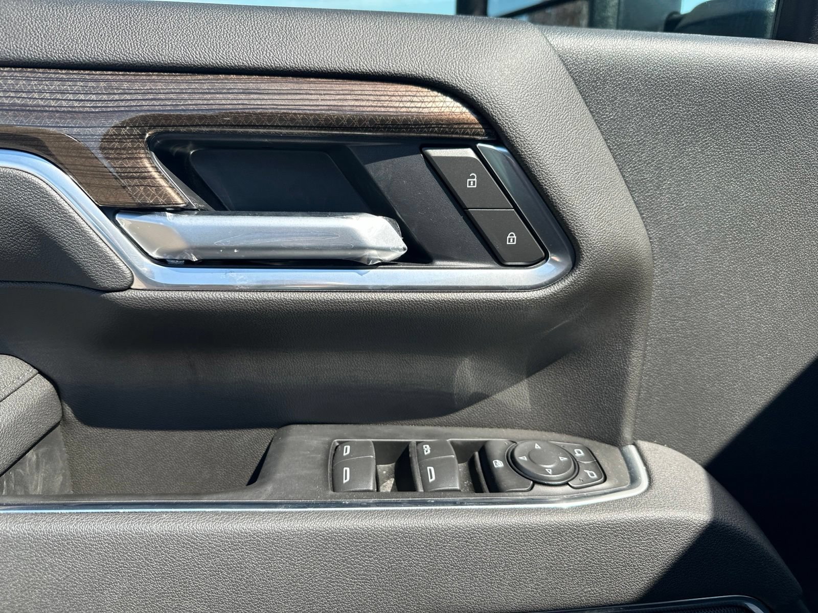 2026 Chevrolet Silverado 2500HD LT - Photo 9