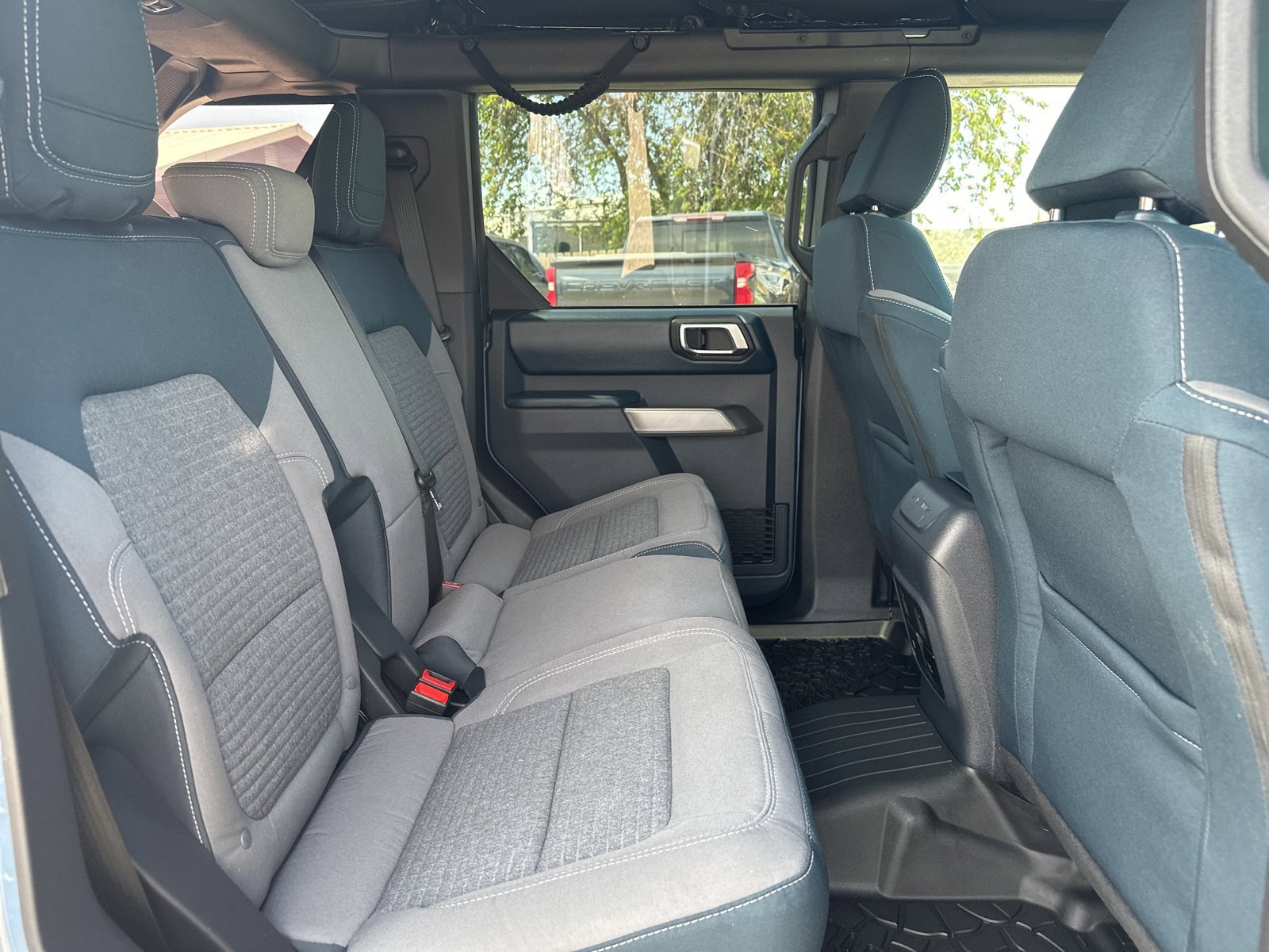 2023 Ford Bronco Outer Banks - Photo 32