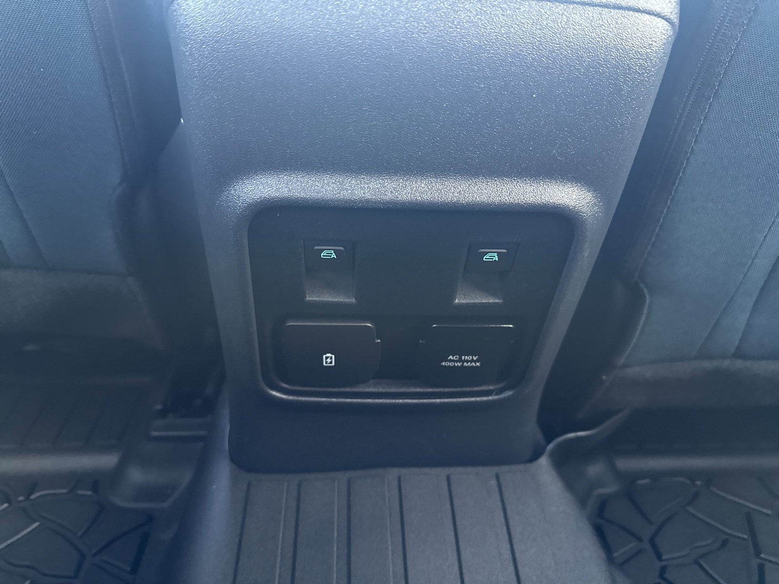 2023 Ford Bronco Outer Banks - Photo 25