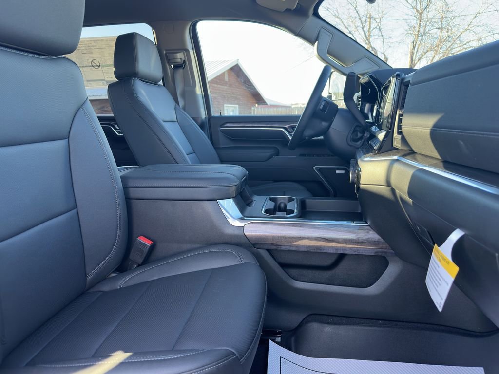 2026 Chevrolet Silverado 2500 HD LTZ - Photo 26