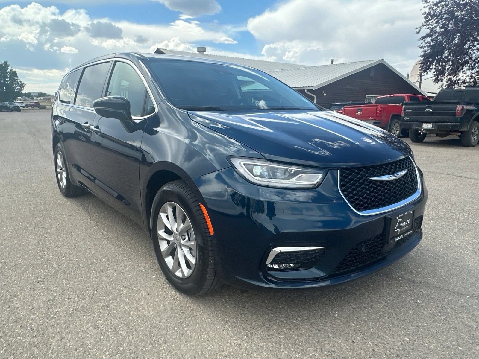 2024 Chrysler Pacifica Touring L
