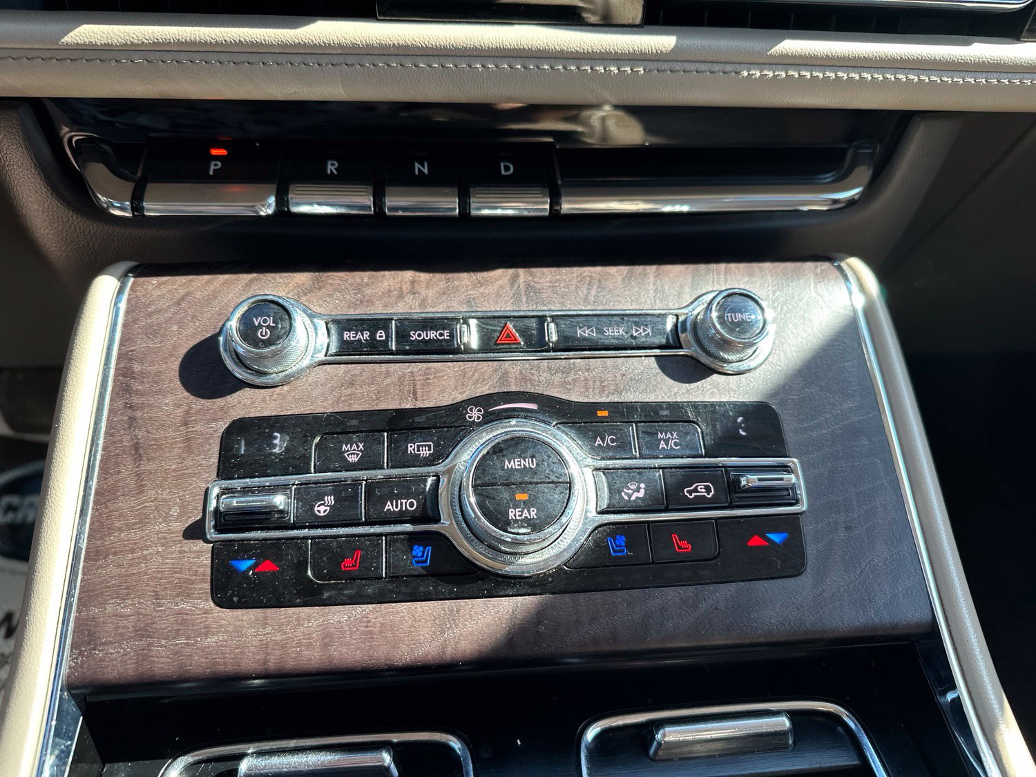 2020 Lincoln Aviator Reserve - Photo 16