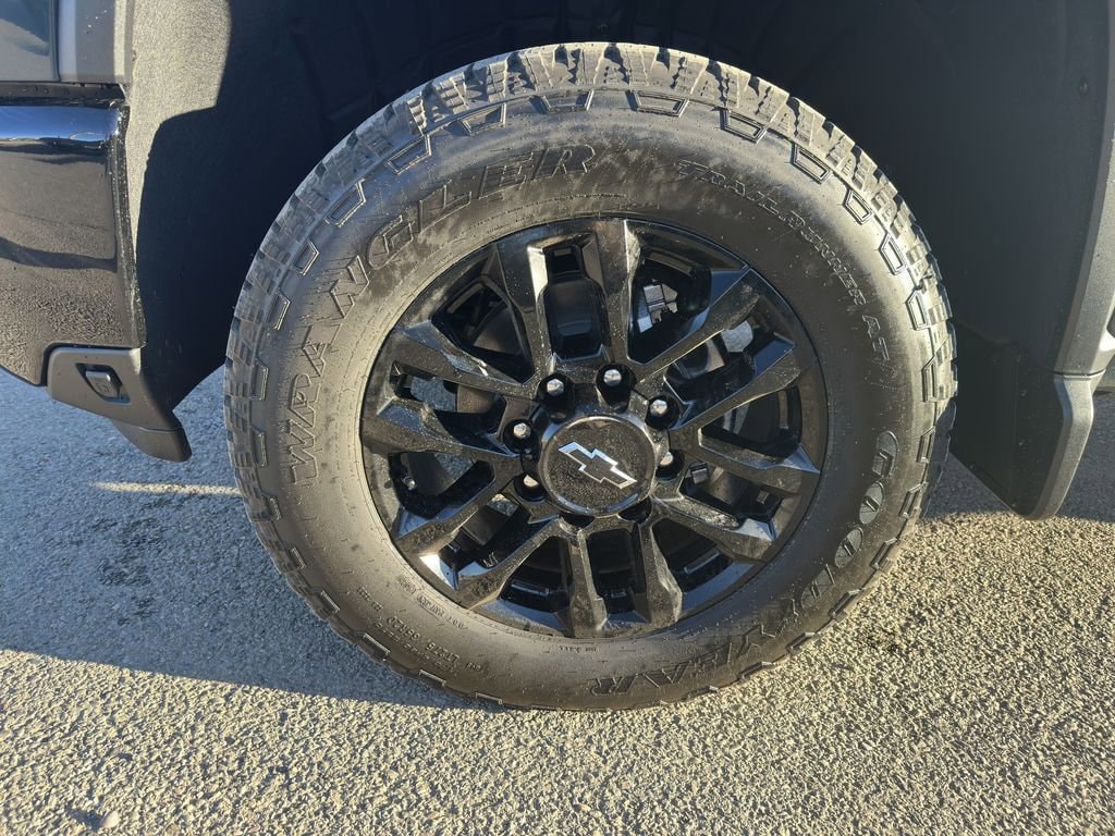 2026 Chevrolet Silverado 2500 HD LTZ - Photo 28