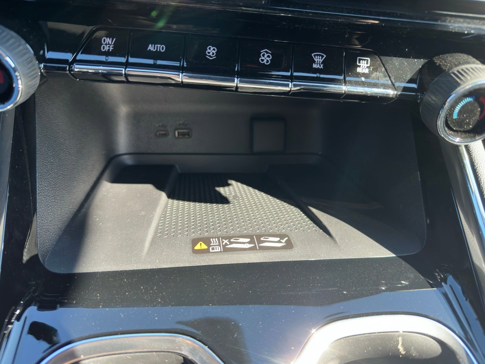 2026 Chevrolet Traverse RS - Photo 13