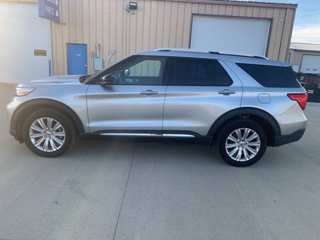 2023 Ford Explorer Limited photo 3