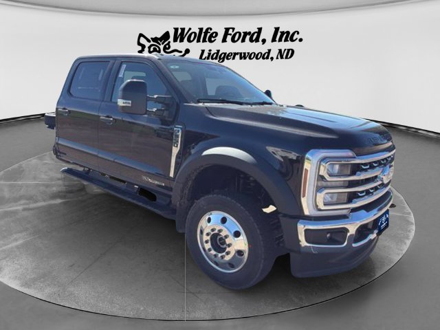 2027 Ford F-550 Super Duty Chassis Cab Lariat