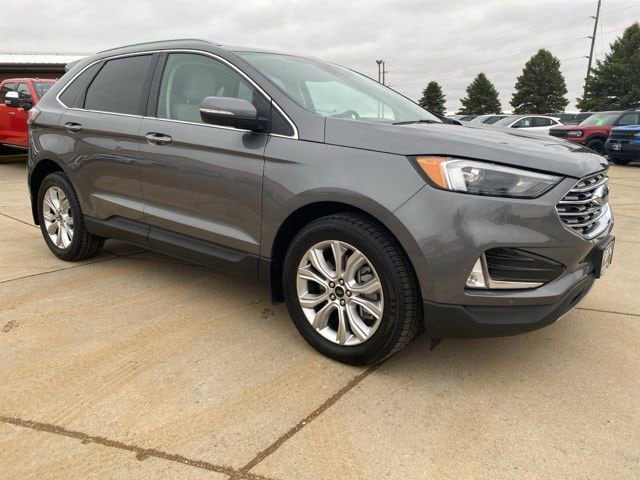 2023 Ford Edge Titanium AWD's photo