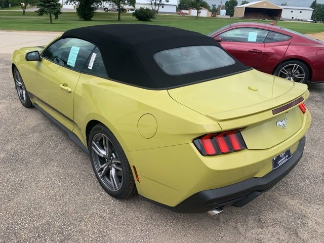 2025 Ford Mustang EcoBoost Premium Convertible photo 3