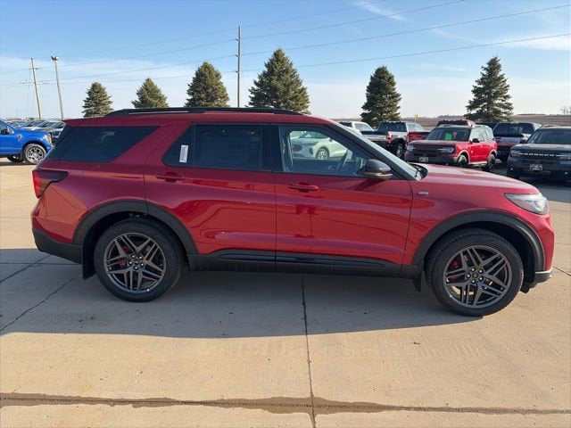 2026 Ford Explorer ST-Line - Photo 7