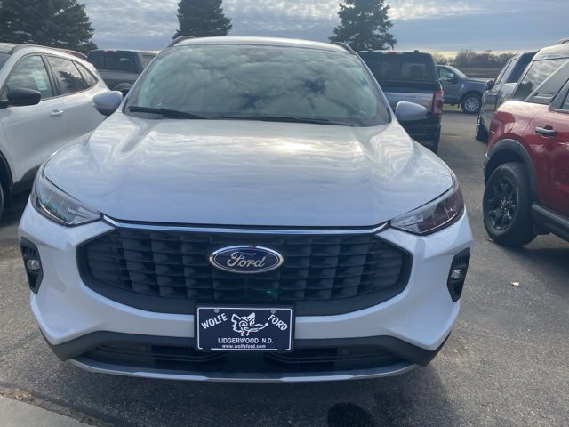 2026 Ford Escape photo 2