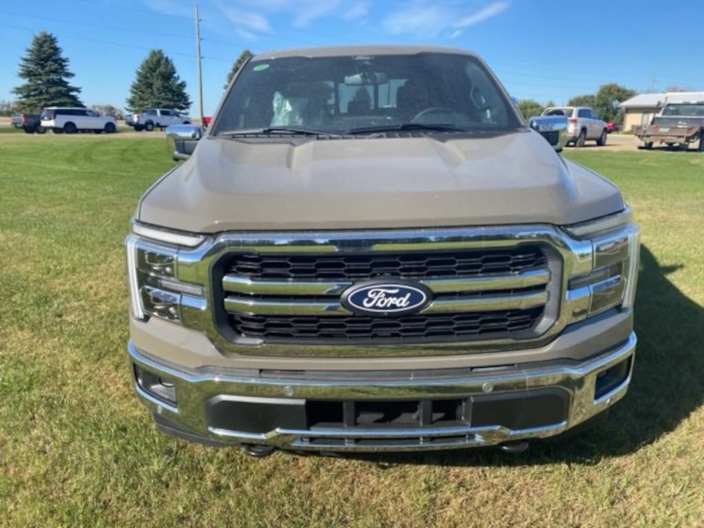 New 2025 Ford F-150 LARIAT LARIAT 4WD SuperCrew 5.5 Box