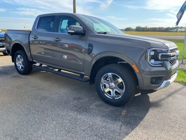2025 Ford Ranger Lariat 4x4 SuperCrew 5' Box's photo