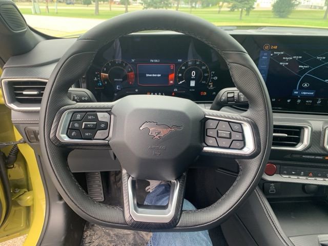 2025 Ford Mustang EcoBoost Premium Convertible - Photo 12