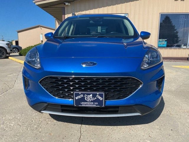 Used 2020 Ford Escape SE with VIN 1FMCU9G61LUC36942 for sale in Lidgerwood, ND