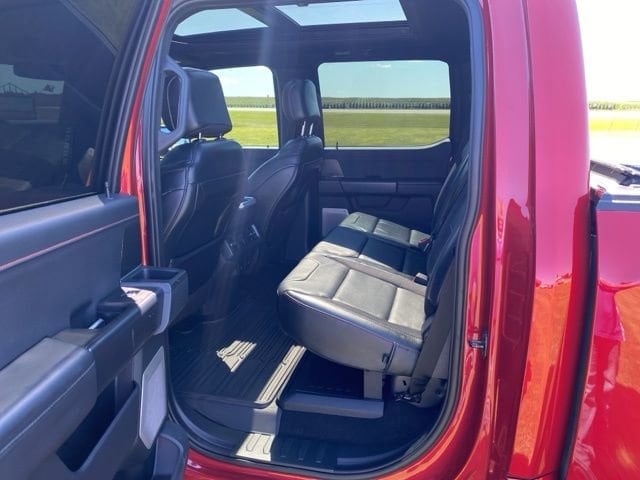 2024 Ford F-150 Raptor - Photo 17