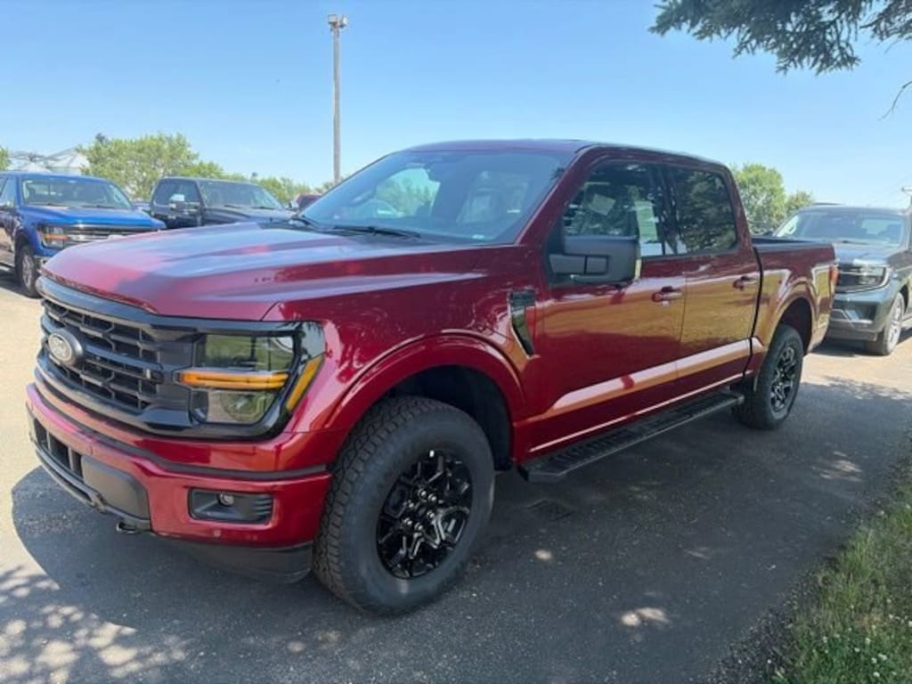 New 2026 Ford F-150 XLT XLT 4WD SuperCrew 5.5 Box