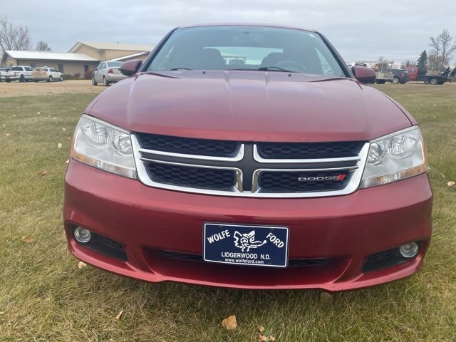 Used 2014 Dodge Avenger SXT with VIN 1C3CDZCBXEN162526 for sale in Lidgerwood, ND