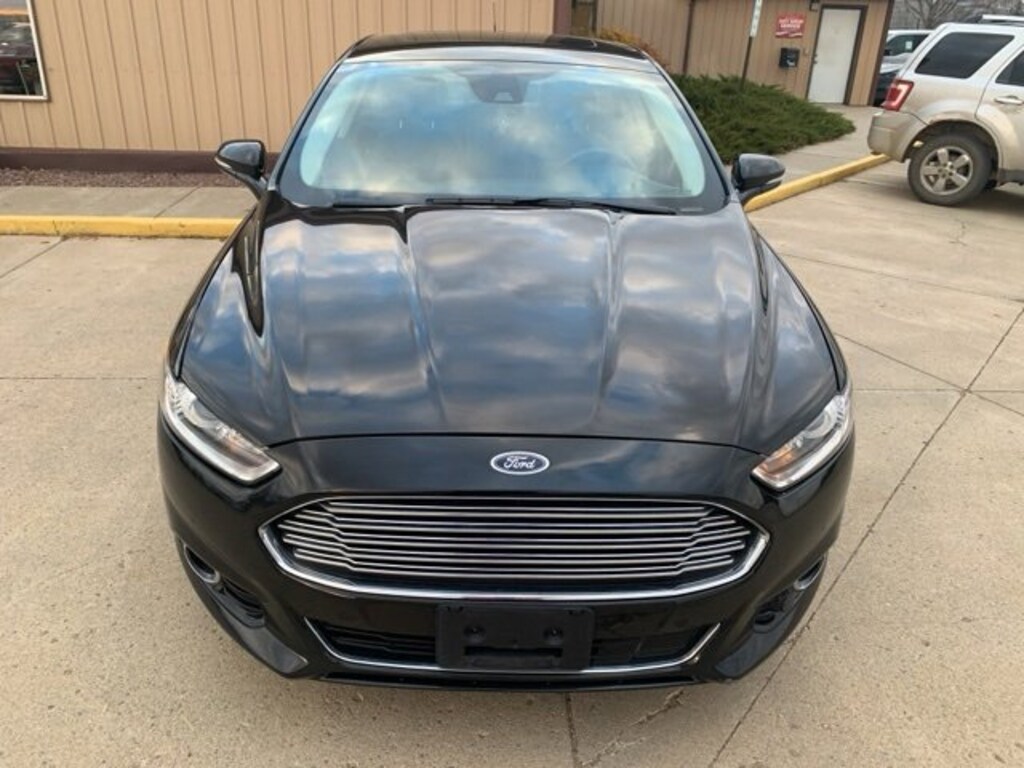 Used 2014 Ford Fusion Titanium Sedan