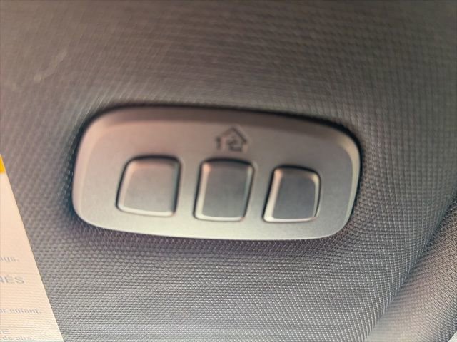 2026 Ford Explorer ST-Line - Photo 22