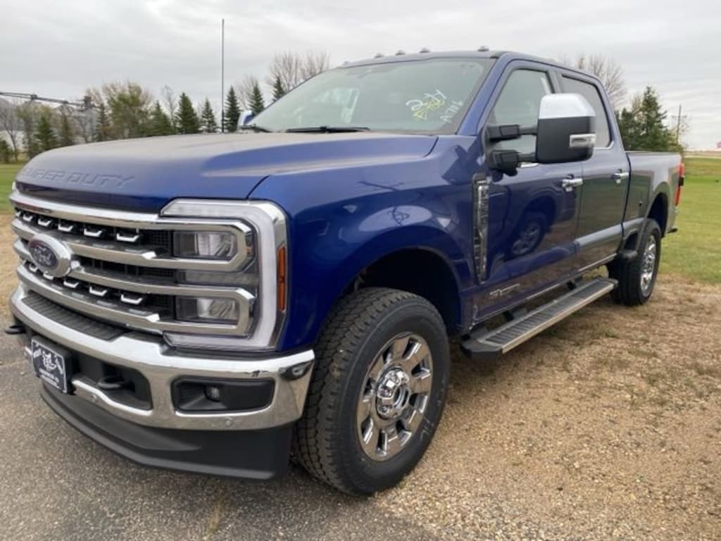 New 2026 Ford Super Duty F-350 SRW LARIAT LARIAT 4WD Crew Cab 6.75 Box