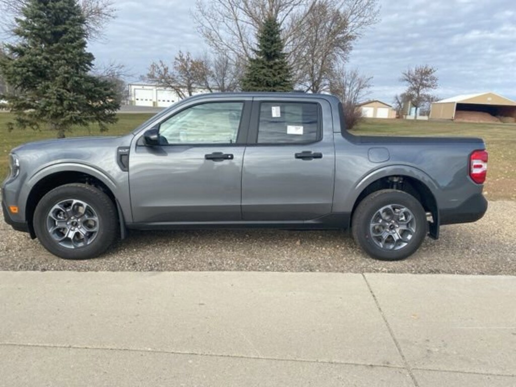 New 2025 Ford Maverick XLT XLT AWD SuperCrew