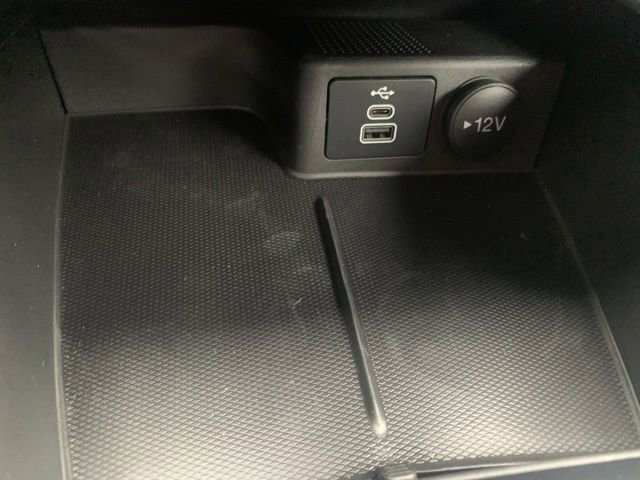 2025 Ford Escape ST-Line - Photo 19