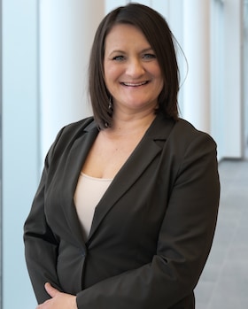 Staff member Aleksandra Banas from ID_b37246