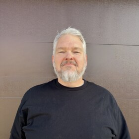 Staff member Eric Hul from ID_793b05