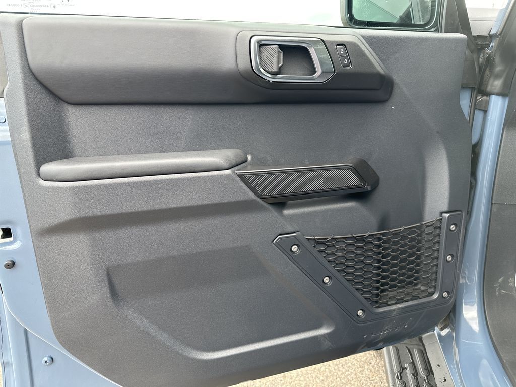2025 Ford Bronco 4-Door Outer Banks - Photo 6