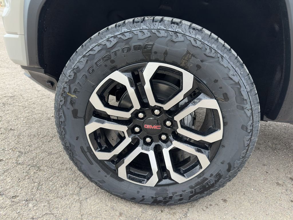 2026 GMC Canyon AT4 - Photo 25