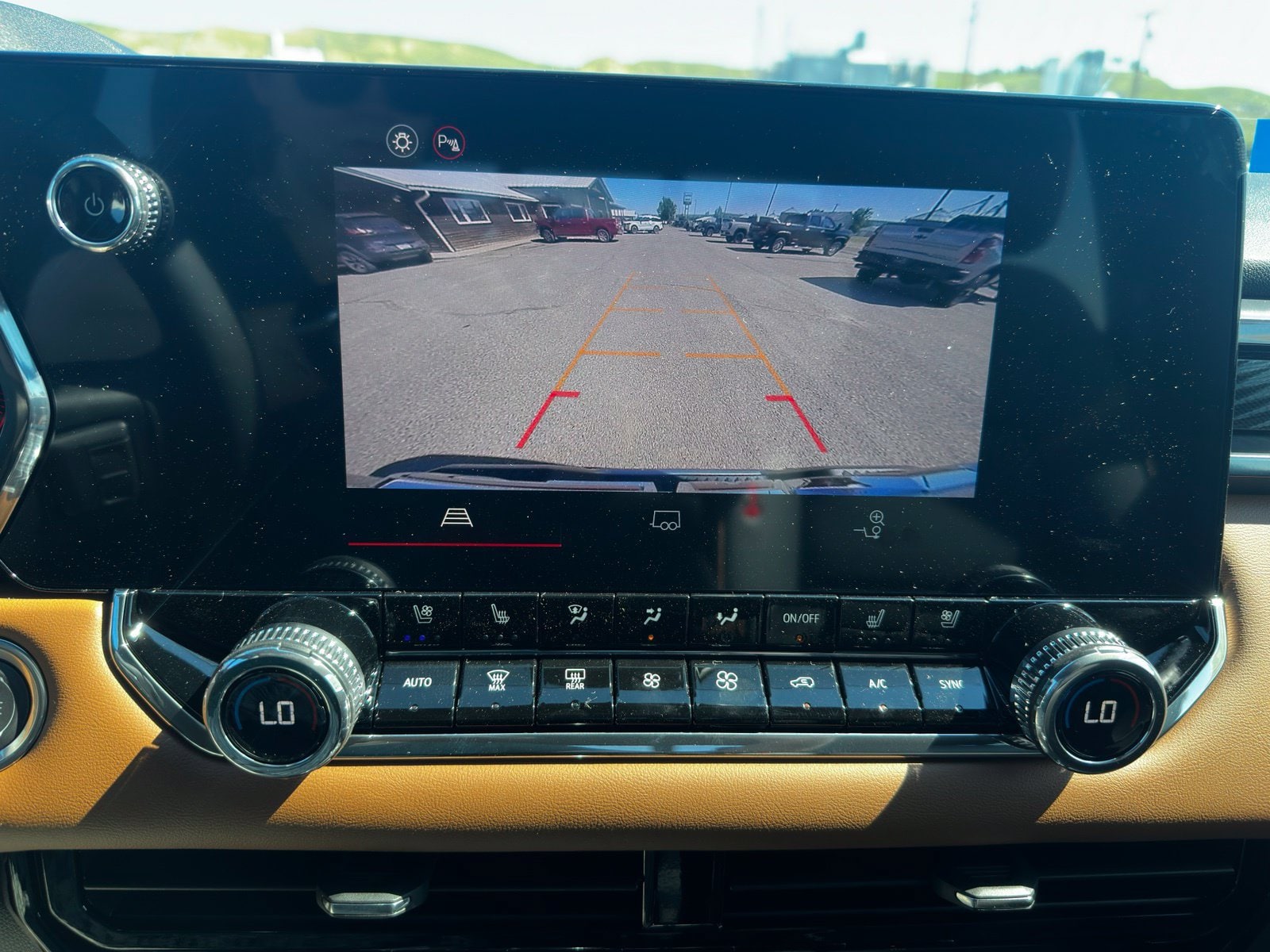 2026 GMC Canyon AT4 - Photo 14