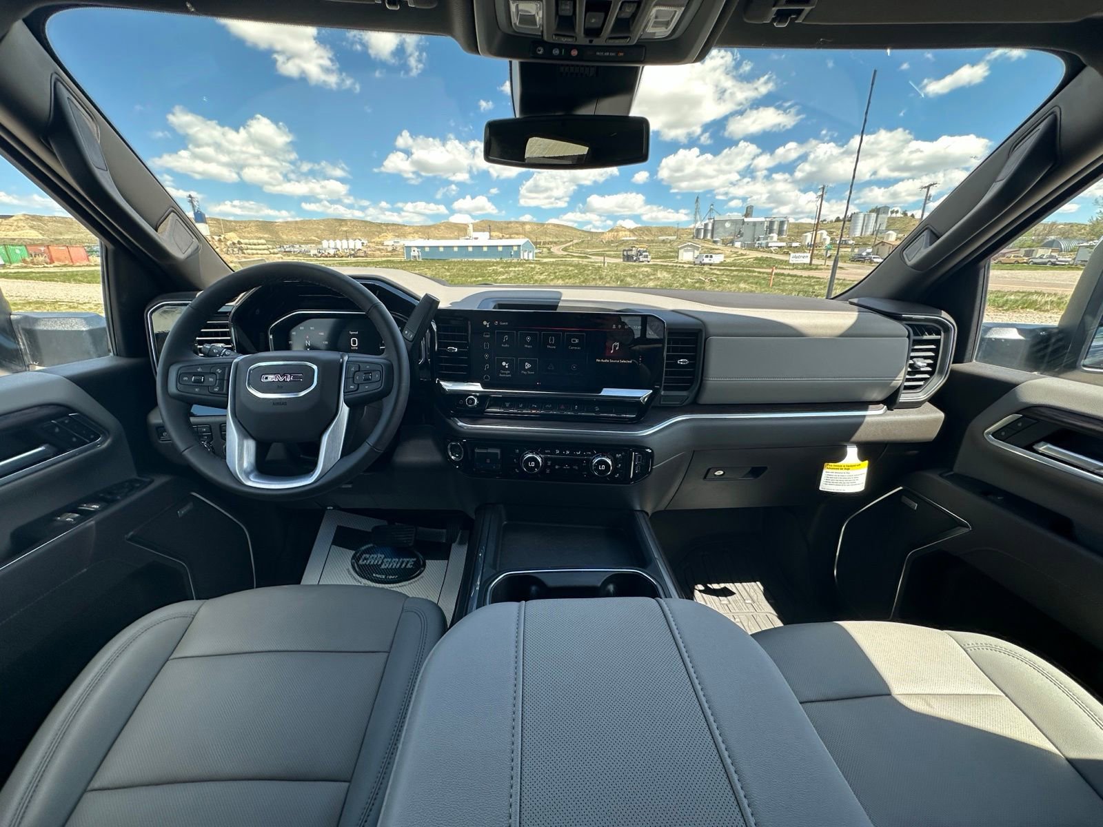 2025 GMC Sierra 3500HD SLT - Photo 22
