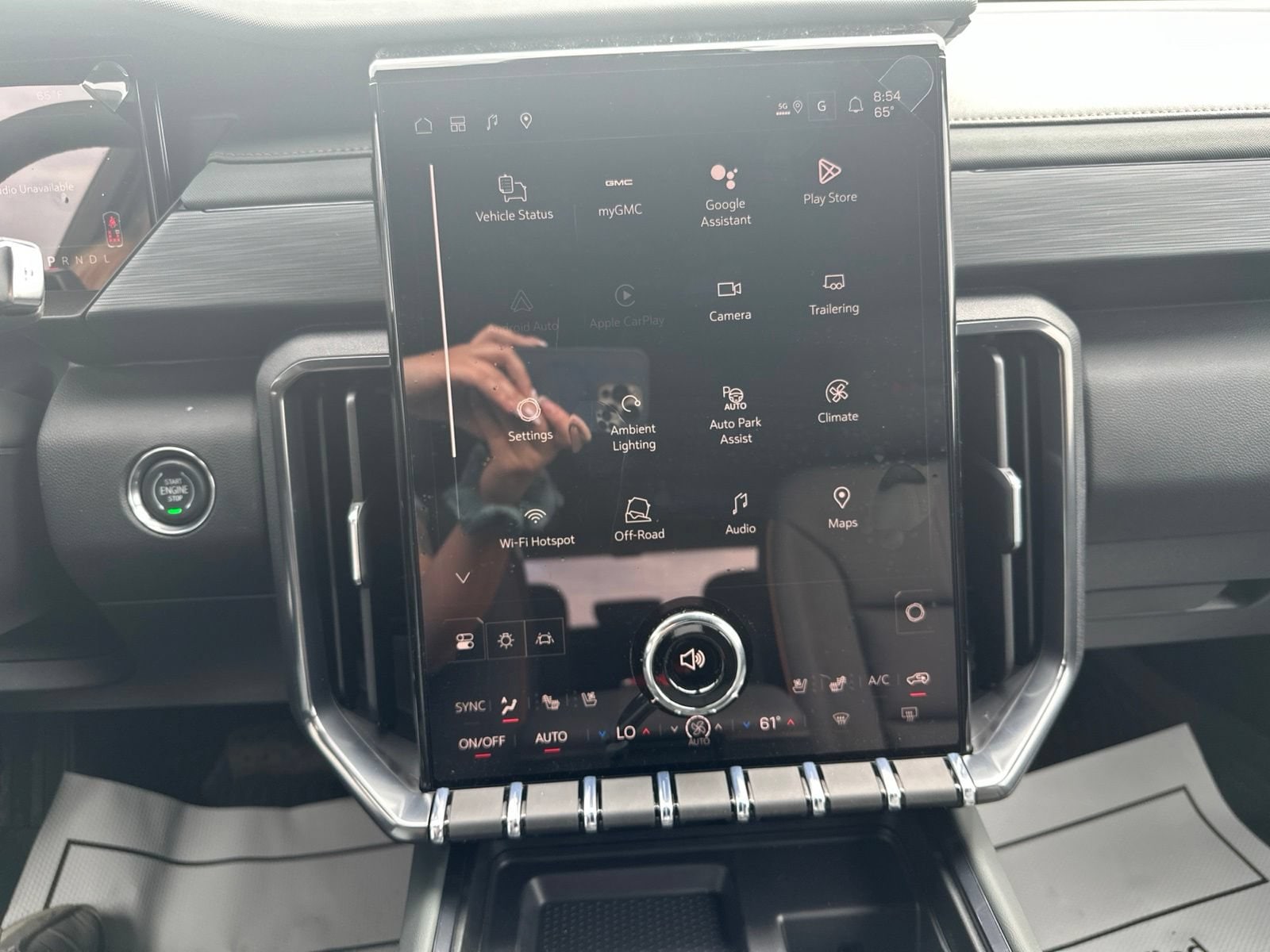 2026 GMC Acadia AT4 - Photo 18