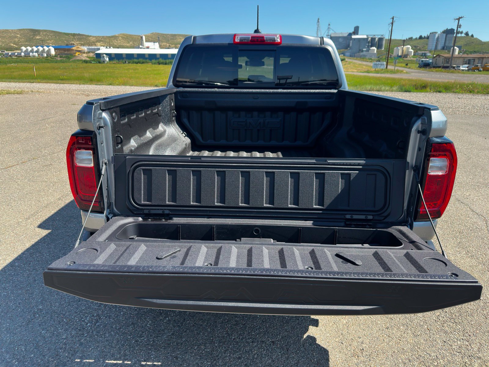 2026 GMC Canyon AT4 - Photo 27